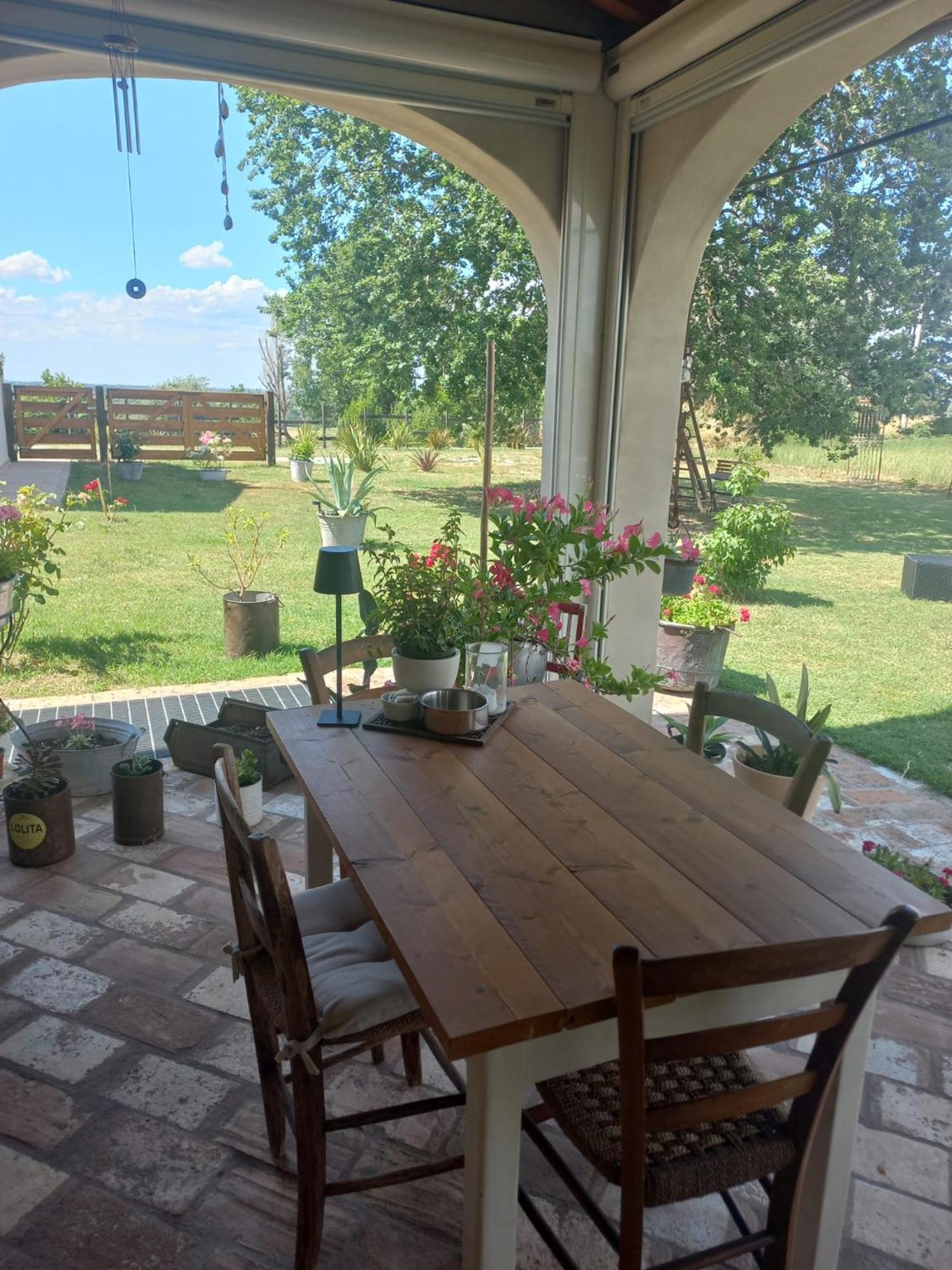 Beb Montefratta Bed and Breakfast Fratta Terme Εξωτερικό φωτογραφία