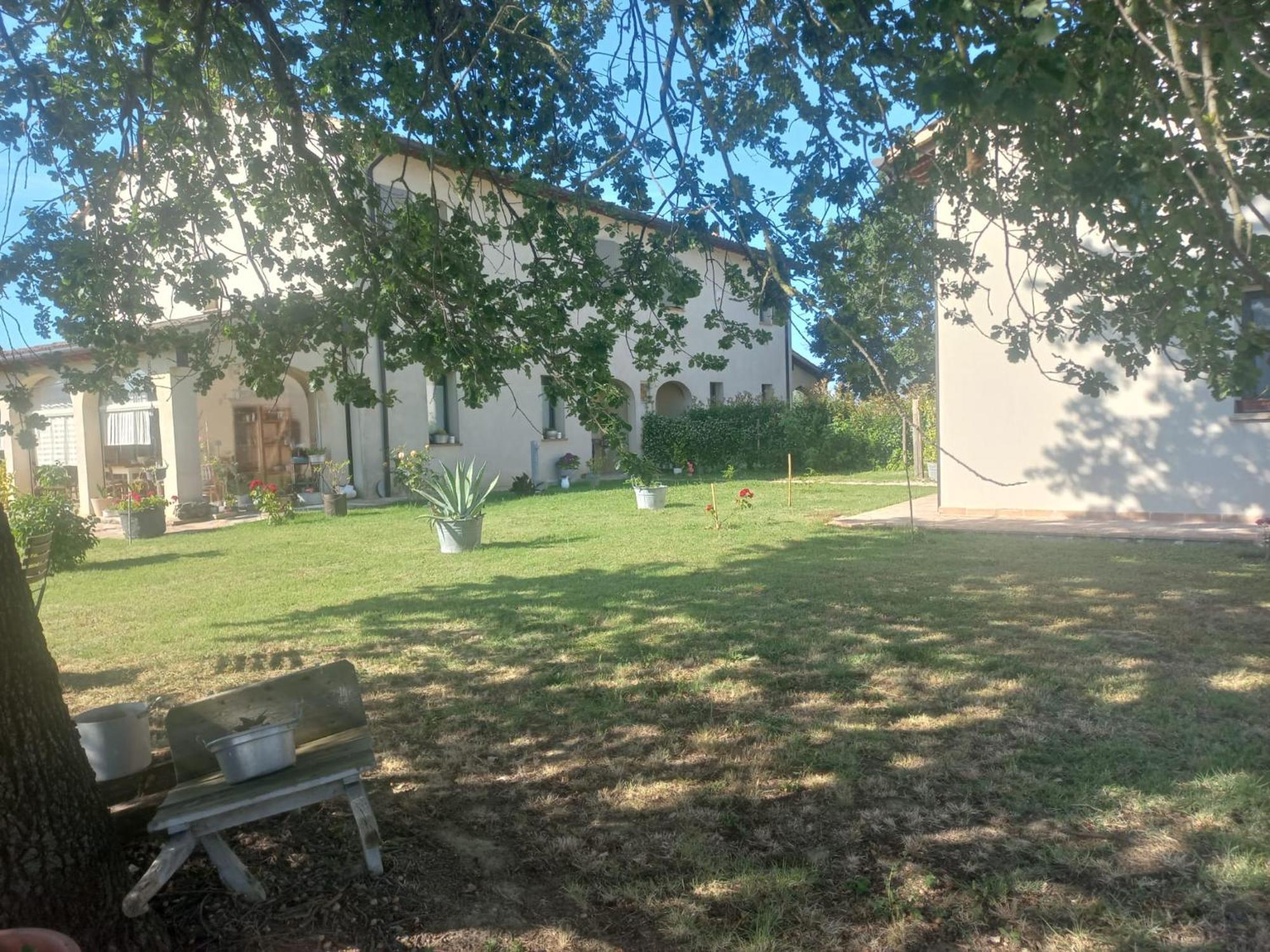 Beb Montefratta Bed and Breakfast Fratta Terme Εξωτερικό φωτογραφία