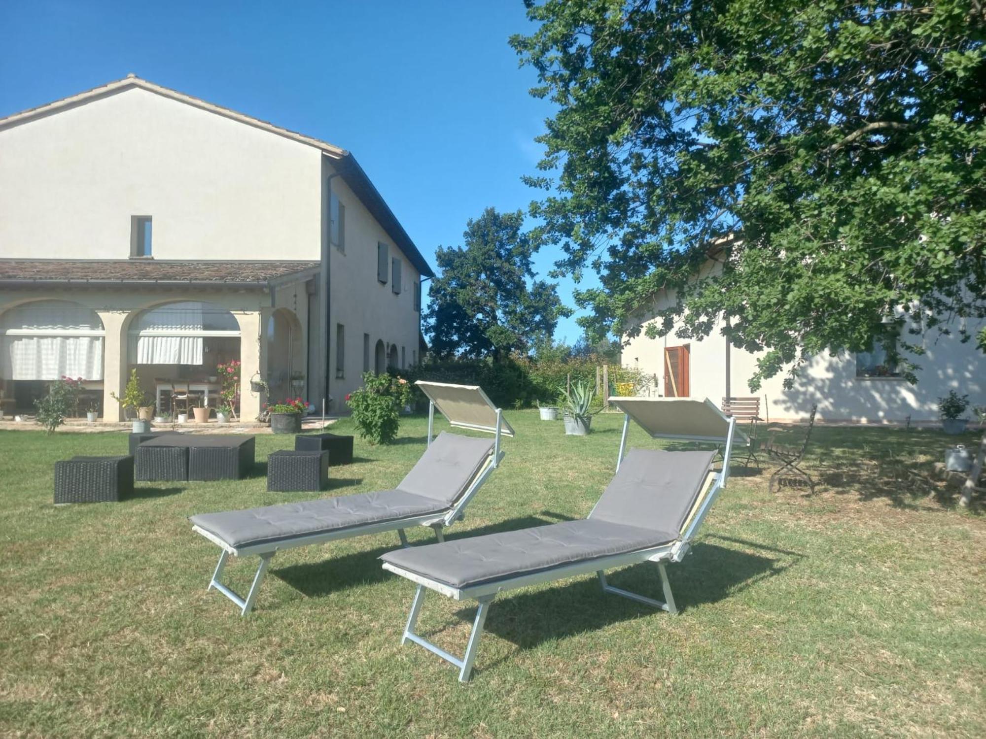 Beb Montefratta Bed and Breakfast Fratta Terme Εξωτερικό φωτογραφία